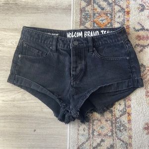 Volcom Stone Rolled Short Black Denim Size 1